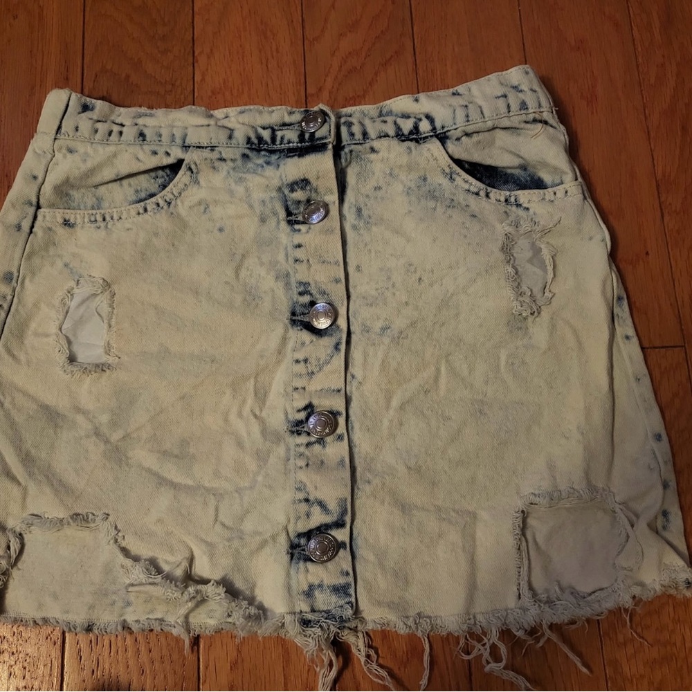 Forever 21 Girls Jean Skirt Blue Mini Light Wash Distressed Button Front 11/12